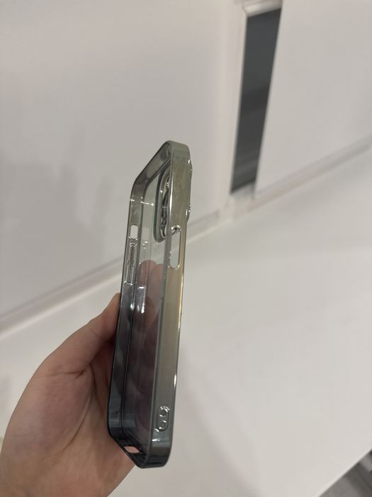 чехол на iphone 14pro