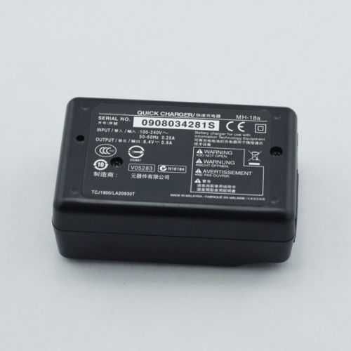 Incarcator MH-18a Nikon D90 D80 D300 D700 D50 D70 D200 D100