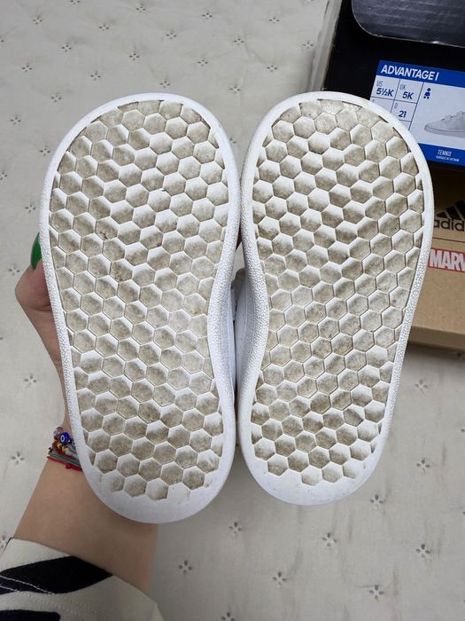 Pantofi sport Adidas 21