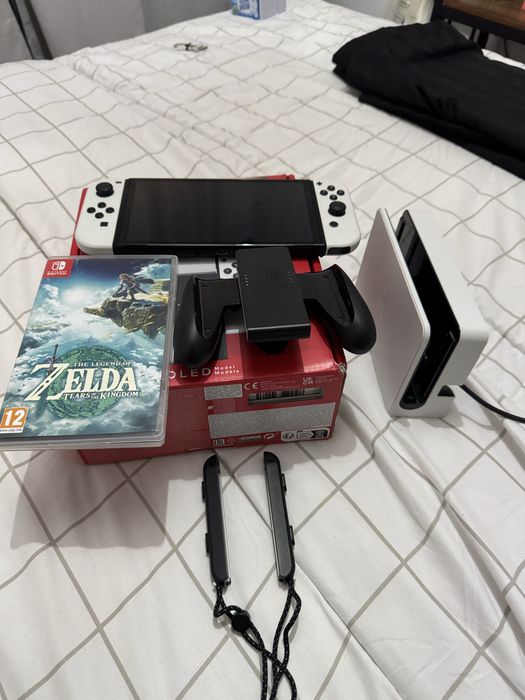 Nintendo Switch OLed