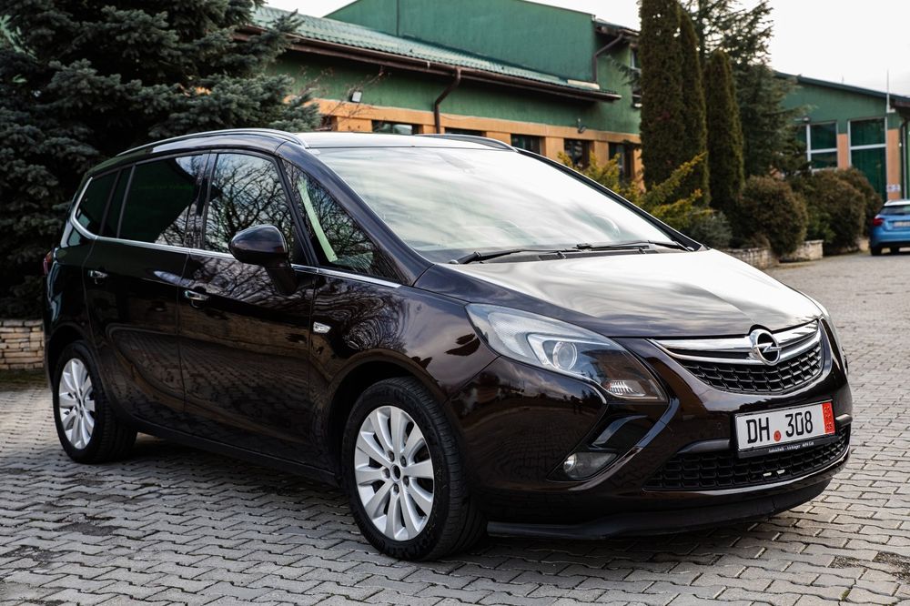Opel   zafira  tourer