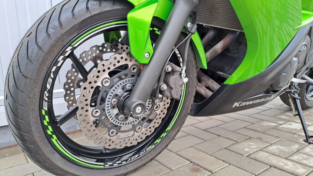 MotoFly Ploiesti vinde Kawasaki Er-6f abs 2013