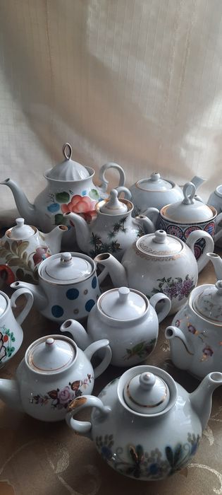 Чайники.фарфоровые.