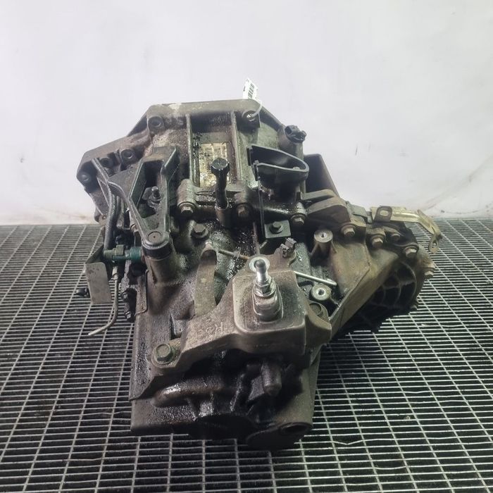 Cutie de viteze Nissan Qashqai J11 1.6 Dci 2013 - 2017 130CP Manuala 6 Trepte R9M Euro5 ...