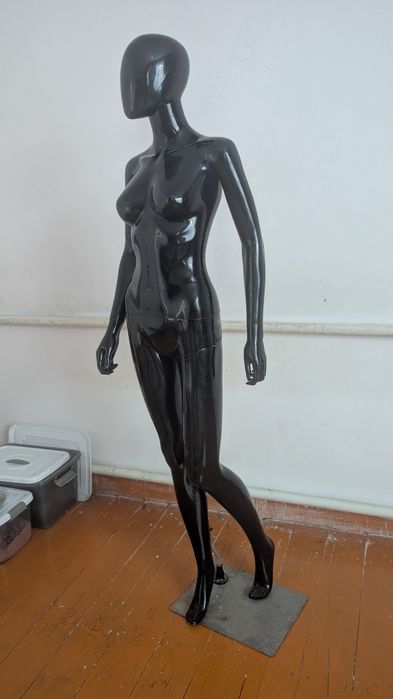 Маникены женский