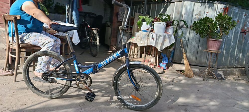 Продам вел в очень хорошем состоянии проблем нету