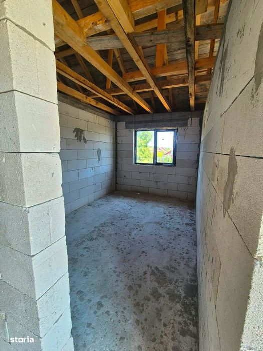 Vilă P+1 cu 4 Camere | Lumina
