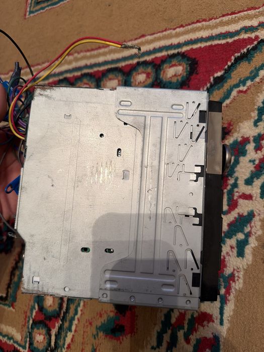 Продается оригинальная магнитолла