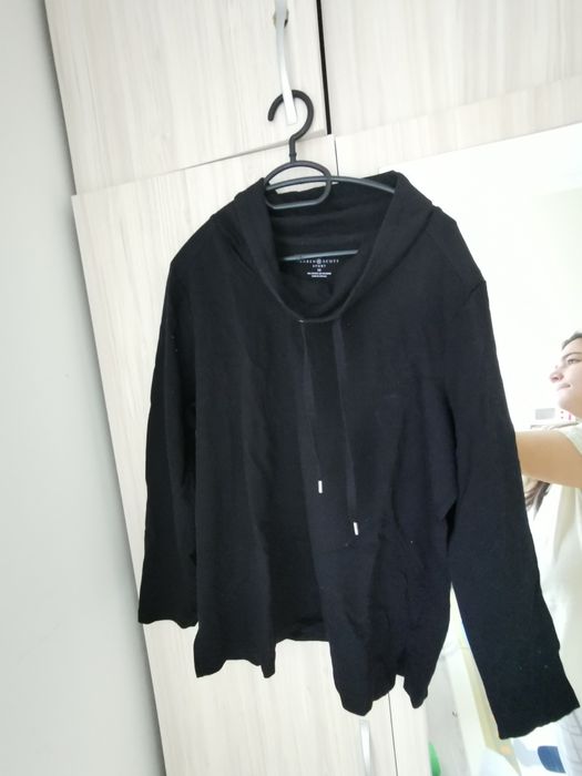 Дамски блузи на зара