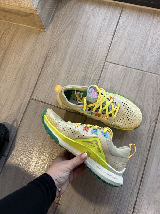 Маратонки Nike - 38 + 37.5 размер