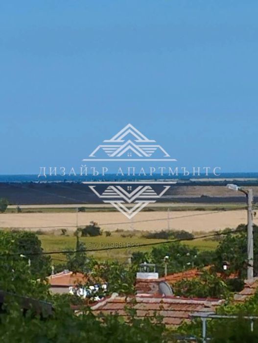 Къща в Бургас, област-с.Лъка площ 240 цена 328800