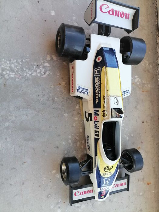 Vand model Formula 1 die cast Williams F1 1/24 Bburago made in Italy