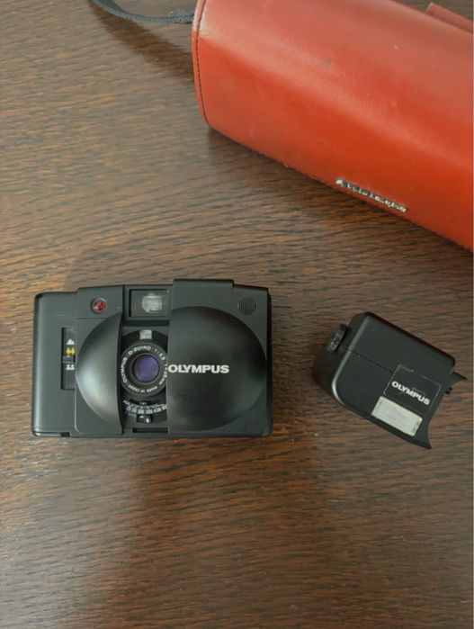 Olympus XA2 + Blitz A11