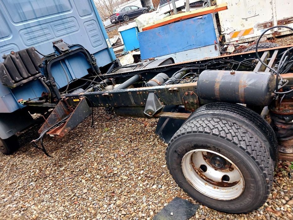 M n bascula 8.180 cu lada