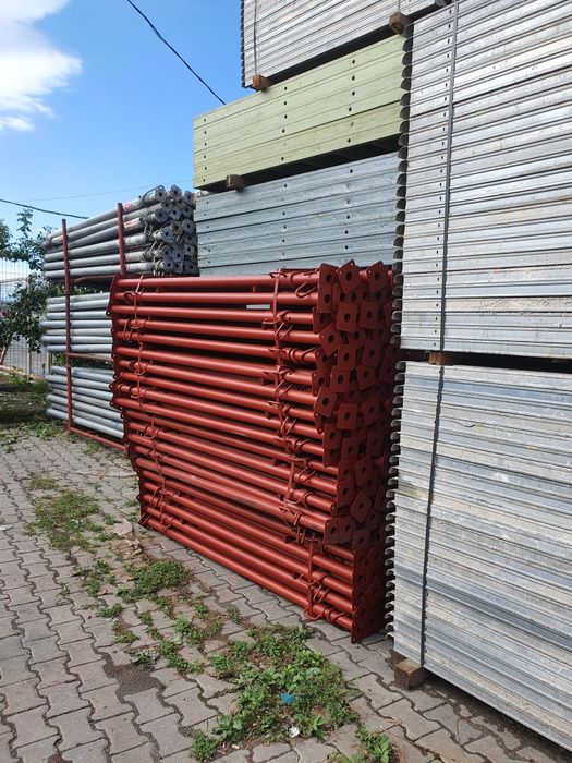 Popi metalici  fabricati în Italia  noi 70ron