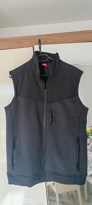 Елек Енгелберт Щраус