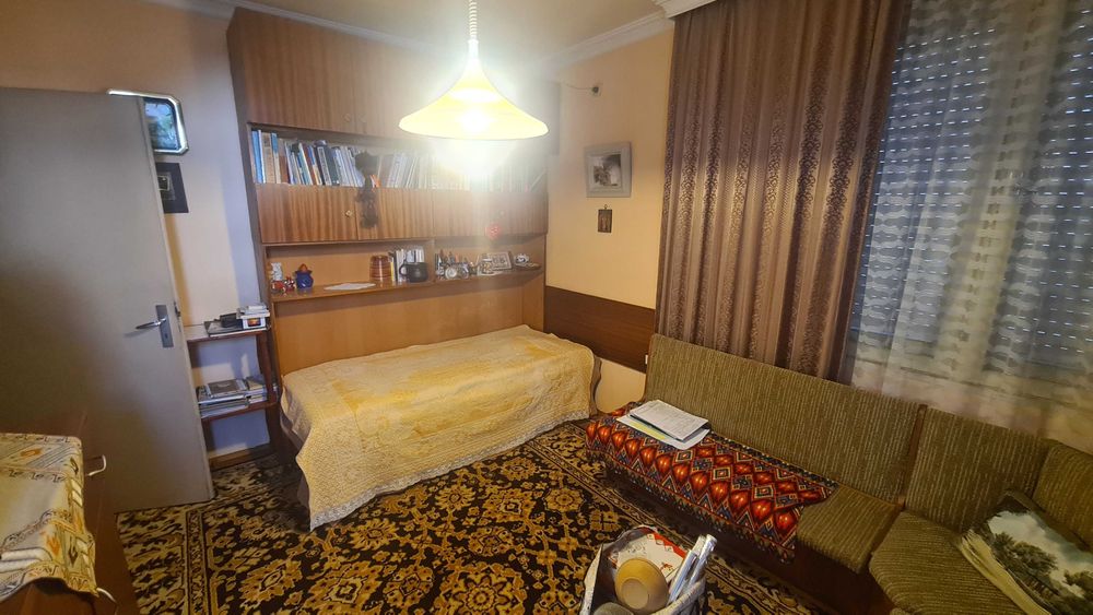 Продава се Етаж от къща в Разград, Варош - 94 кв.м за 1194 €/кв.м - Снимка #3
