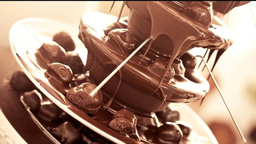 Шоколадний фонтан Shokolad favvorasi