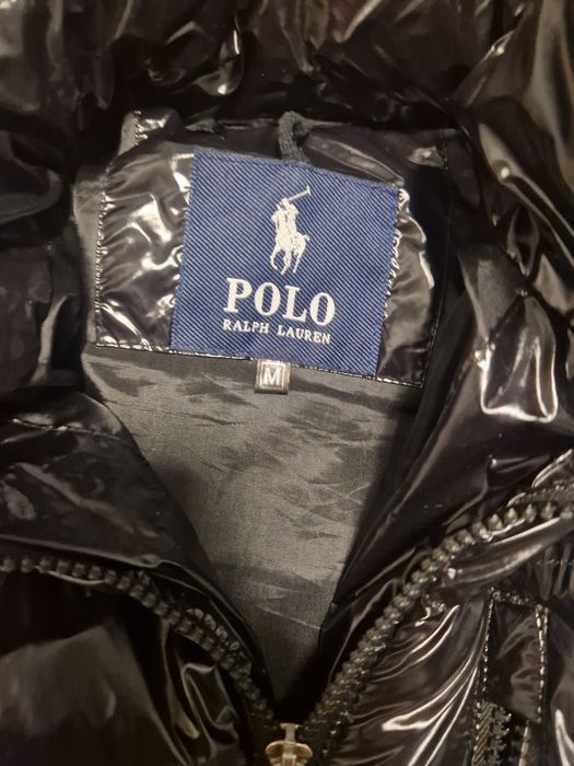Geacă de iarnă Polo Ralph Lauren cu glugă, neagră lucioasă – mărimea M