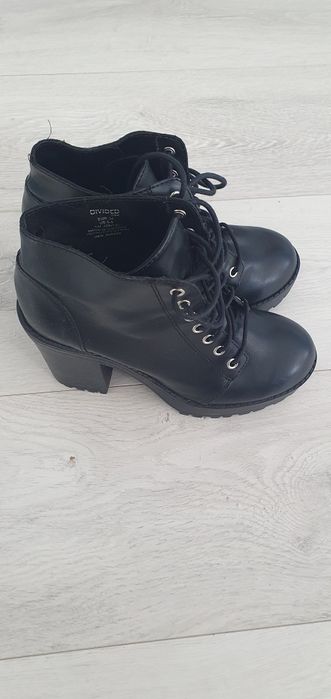 Продам демисезонные ботинки 36 размера