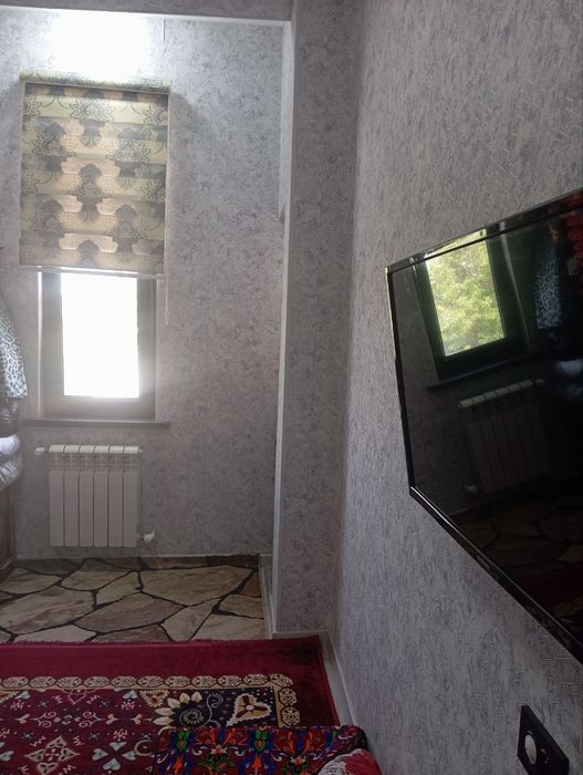 Srochna 2 xonali kvartira sotiladi!