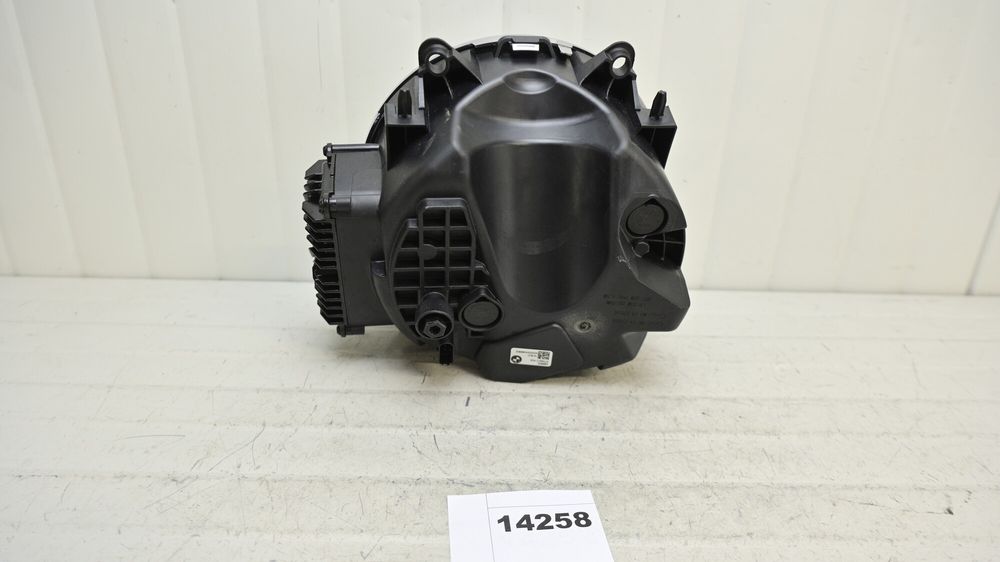 Far Led BMW R18