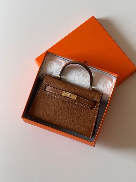 Hermès Kelly handbag