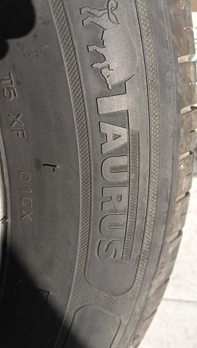 Vând  jante aliaj VOLVO, cu anvelope