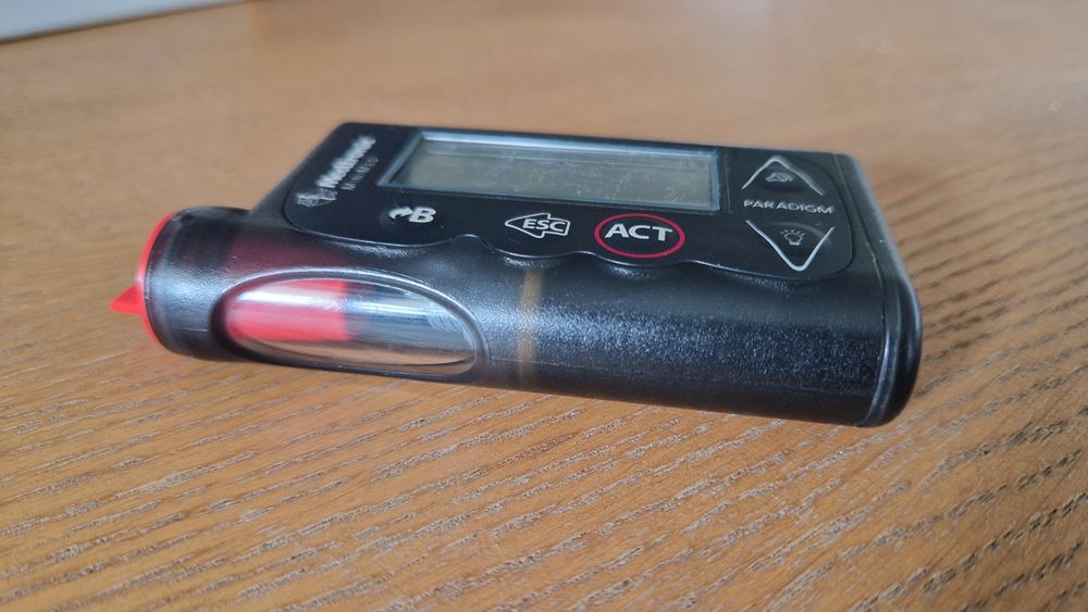 Pompa Medtronic minimed Paradigm Veo