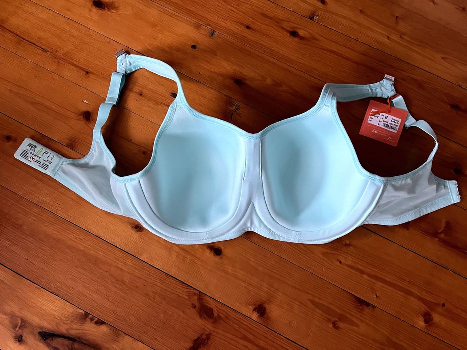 Спотрен сутиен Panache Sport 80F