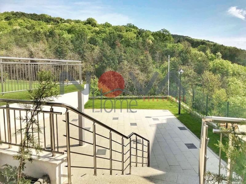 Продава се Двустаен апартамент в Варна, Виница - 88 кв.м за 760 €/кв.м - Снимка #6