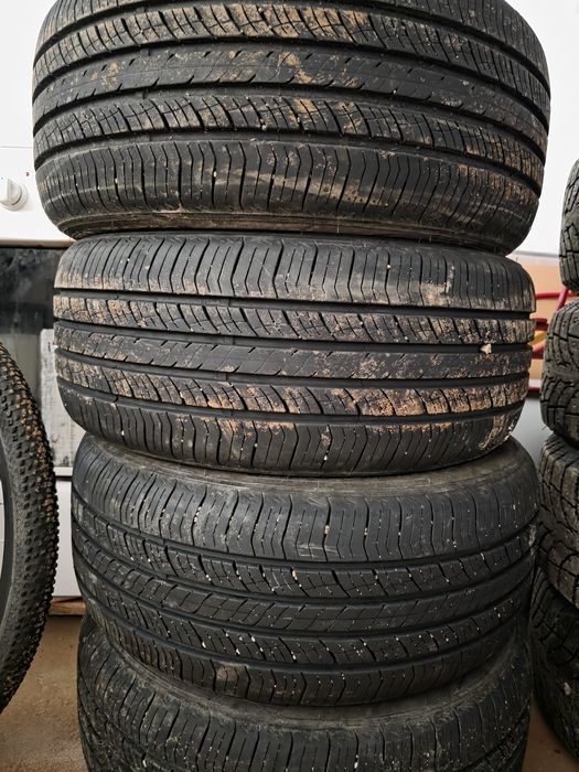 Шины летний срочно 215/50/17
