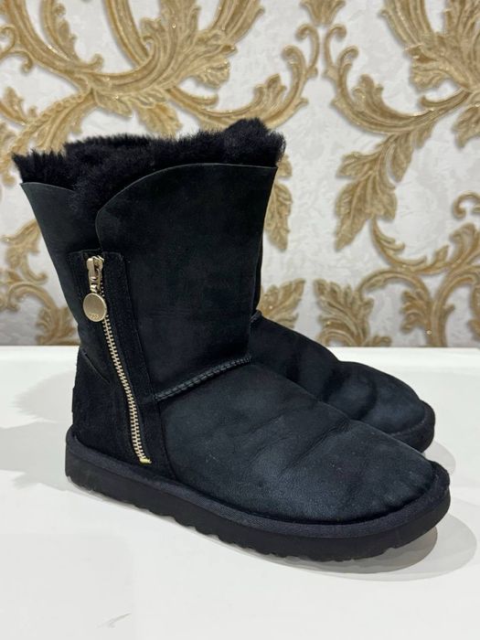 Угги оригинал UGG, б/у 36-37 размер