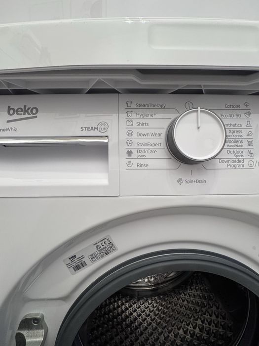 Mașină de spălat rufe + uscator