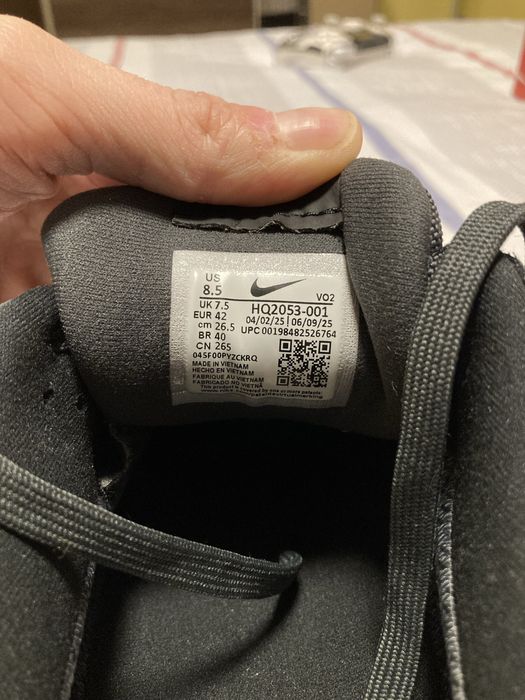 Nike Dunk Low GORE-TEX Triple Black – EU 42 (чисто нови)