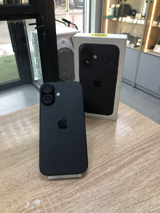iPhone 16 black 128 (A4)