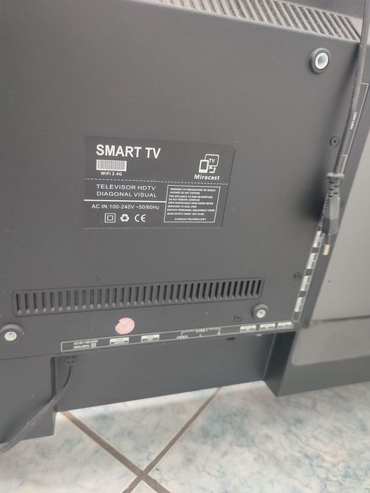 Телевизор на запчасти