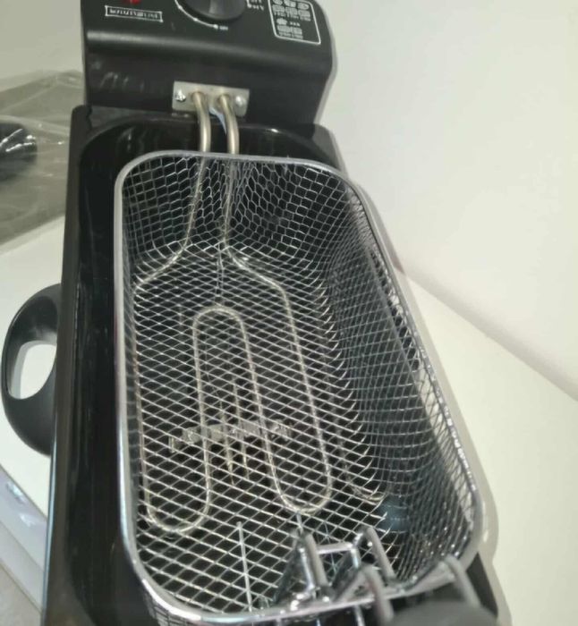 Фритюрник инокс 3 литра с гаранция