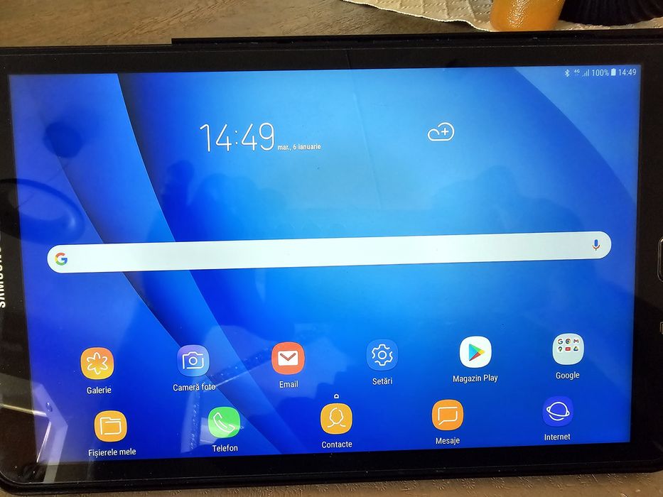 Tableta samsung 4 G - T585