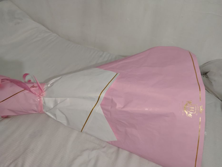 Роза 51 штук бүгін алынган