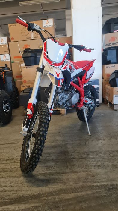 Motocross Cross Ultra Apollo Thunder 150cc 4 timpi Nou din Germania