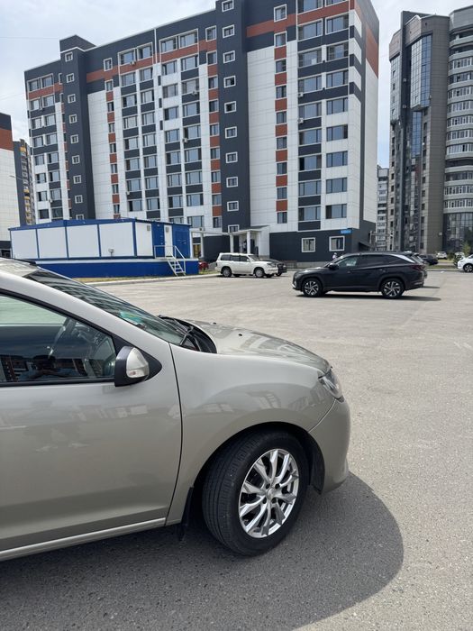 Продам рено логан