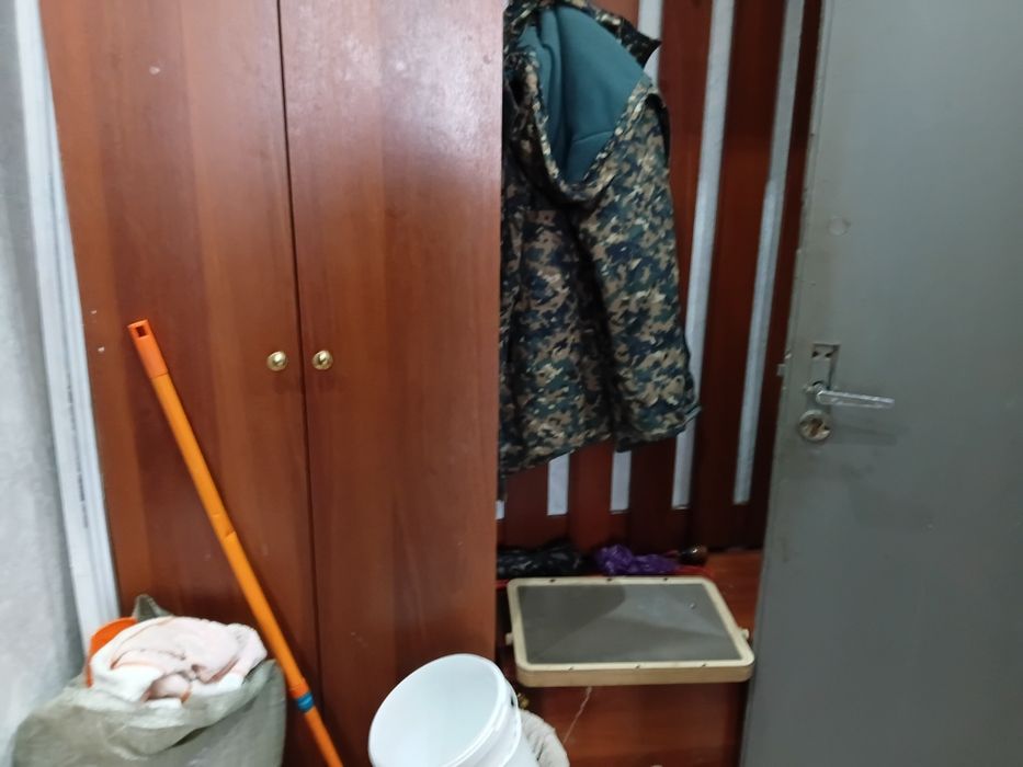 Продам тумбы шкаф и т.п.