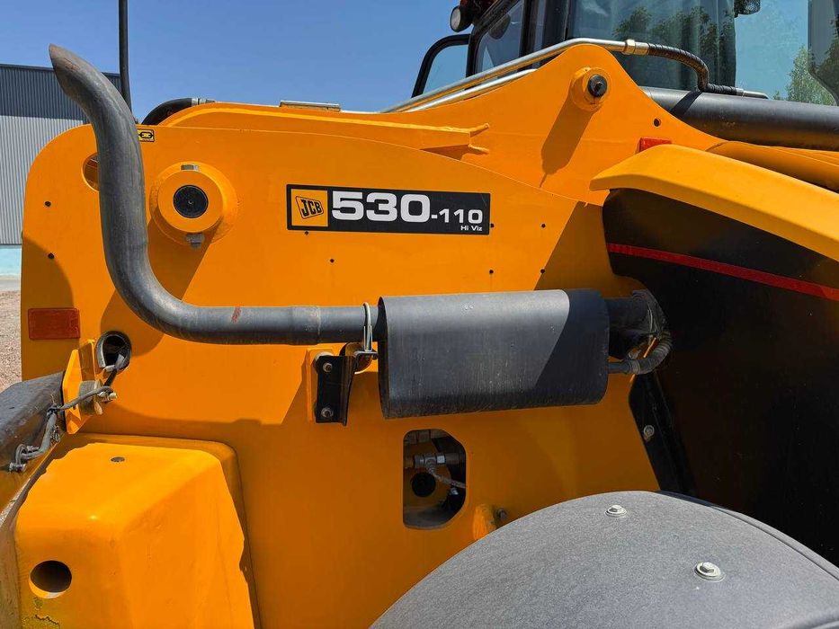 Sotiladi: JCB 530-110 teleskopik yuklagich (Telehandler)