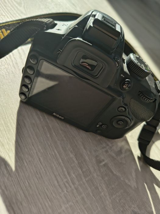 Nikon D3200 + 85 mm + 55-200mm