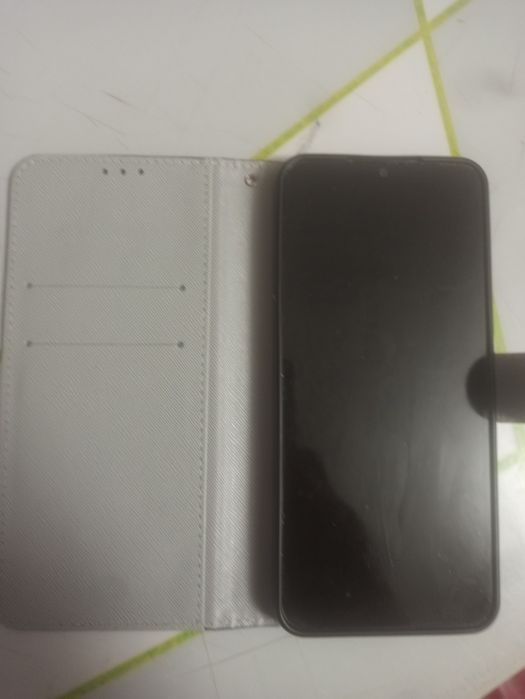 Продам телефон Realme S-33(64gb)