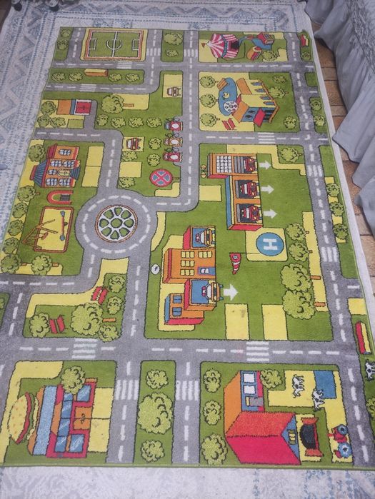 Продаю детский ковер