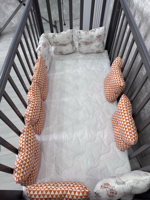 Продается кроватка