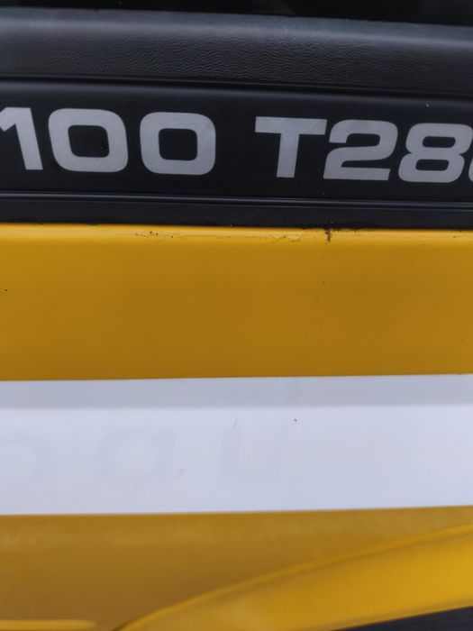 Vând sau schimb Ford transit