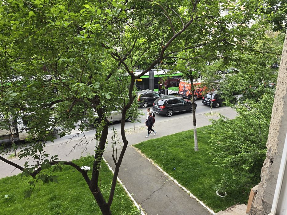 Apartament 3 camere Sos. Virtutii/Lujerului. Direct proprietar